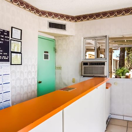 Oyo Hotel Yuma Az - I-8 Us-95 Экстерьер фото